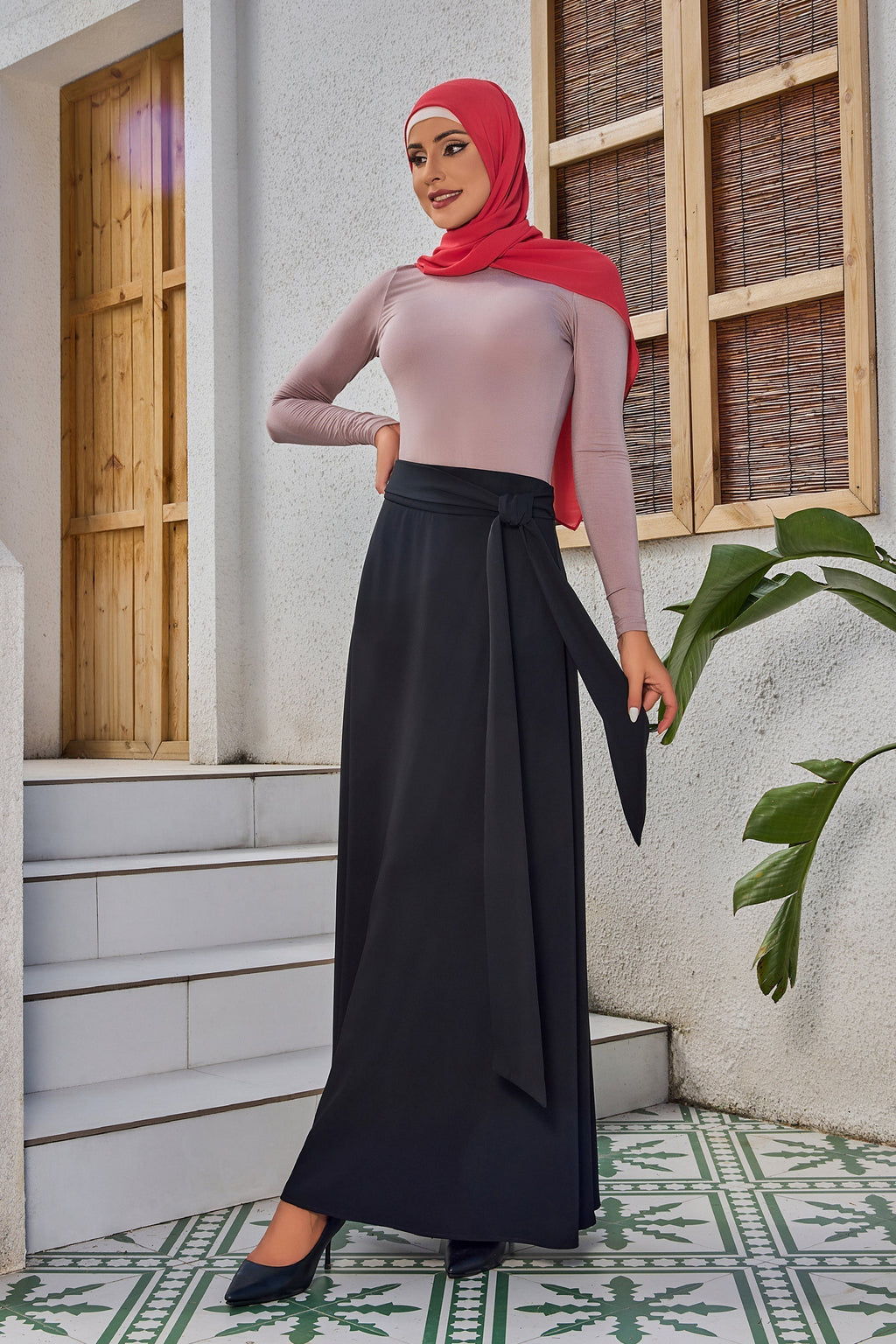 Black Flowy Tie-Belt Maxi Skirt