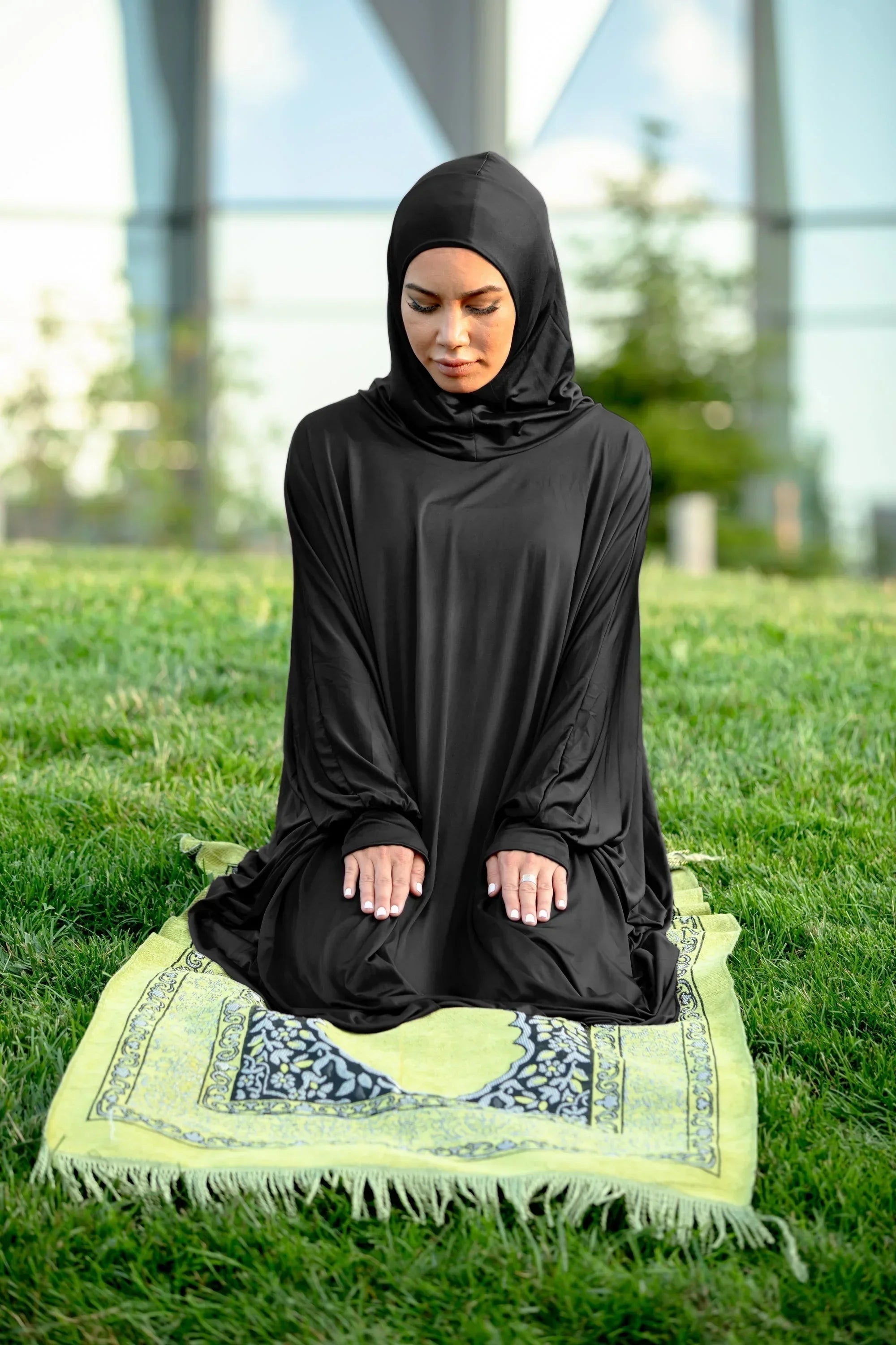Black One Piece Salah Prayer Outfit - Black